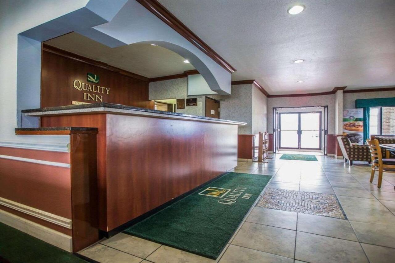 Quality Inn Peru Near Starved Rock State Park מראה חיצוני תמונה